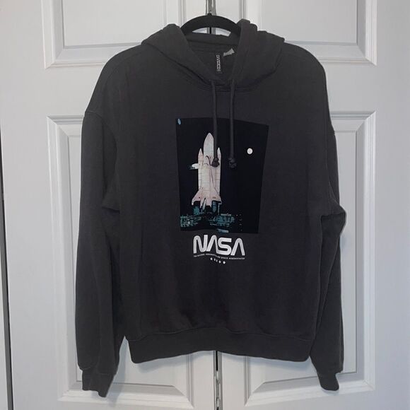 NASA hoodie  - Picture 1 of 6